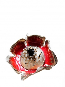 White and red enamel and gold brass flower brooch