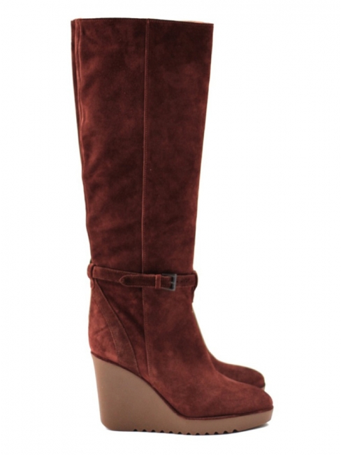 http://louiseparis.fr/672-thickbox/chloe-bottes-compensees-en-veau-velours-marron-hiver-2010-prix-boutique-750-taille-38.jpg