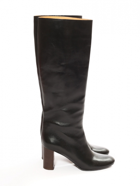 Black leather low wooden heel boots Retail price €1000 Size 38.5