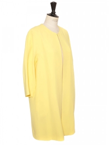 Mid-length light yellow crepe jacket Retail price 1400€ Size 38