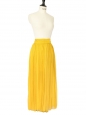 Jupe longue en mousseline de soie plissée jaune moutarde Px boutique 2200€ Taille 34