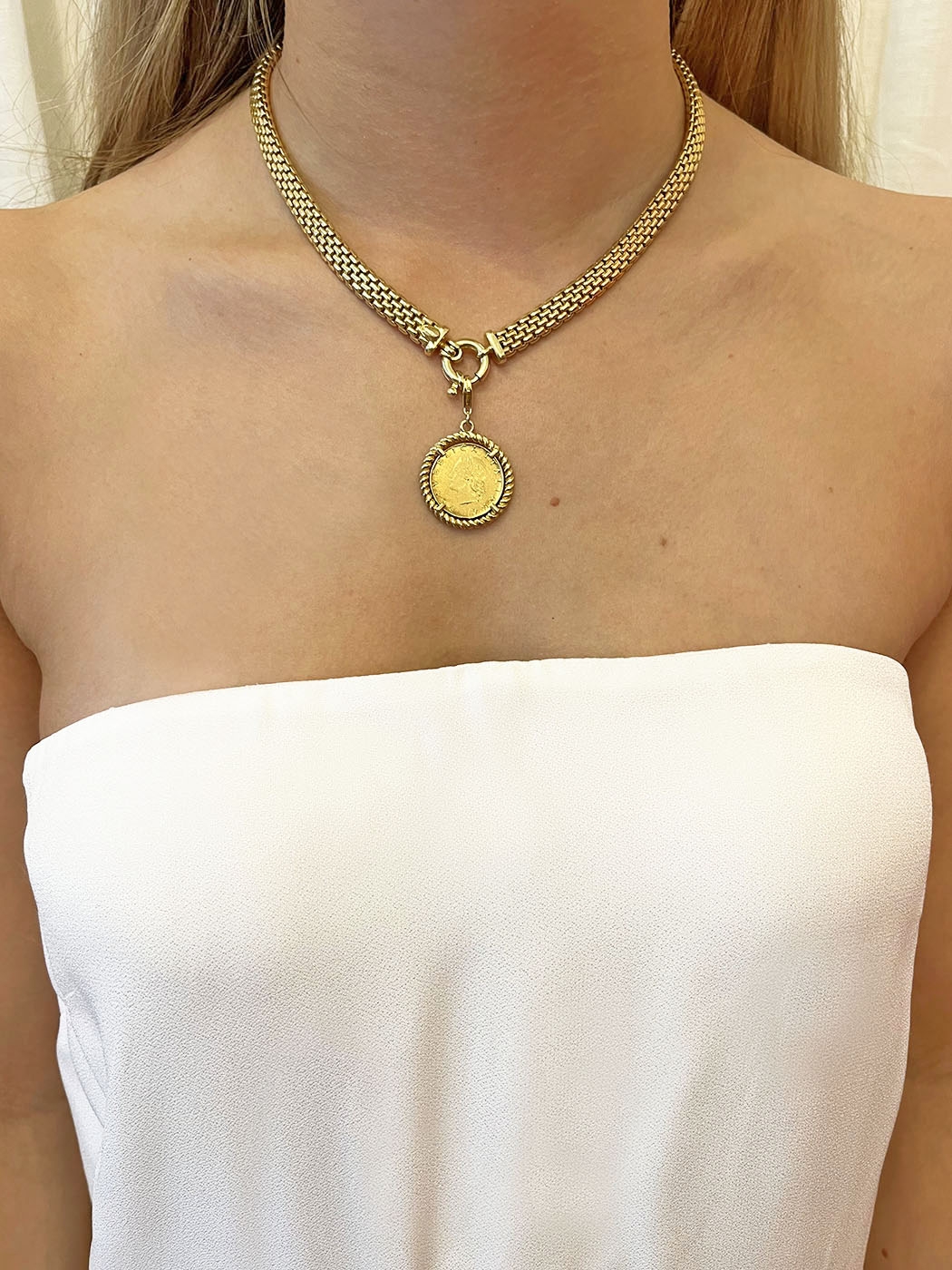 18K Gold Vermeil Textured Pendant Necklace – VESTIRSI