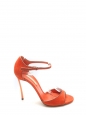 Sandales à talon stiletto en suede et cuir orange Prix boutique 600€ Taille 39