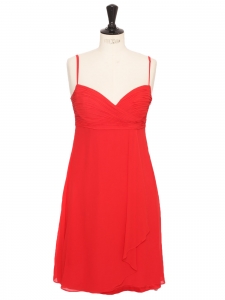 Strapless dress with sweetheart neckline and thin straps in red chiffon Retail price €1600 Size 34/36