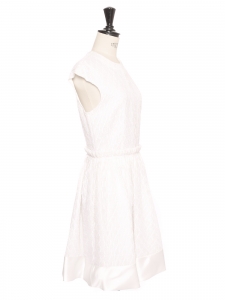 Curved short-sleeved babydoll dress in plumetis and white satin Retail price 800€ Size 36