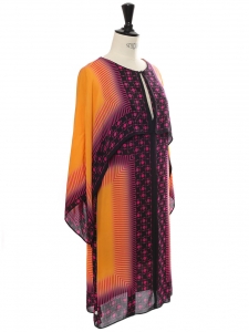 Robe manches longues en soie noir imprimé graphique rose orange et jaune Prix boutique 1150€ Taille 36/38