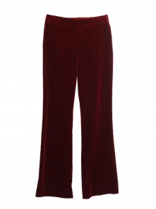 Platform sandals in burgundy red velvet with gold buckle, Retail price: 720€, Size 39