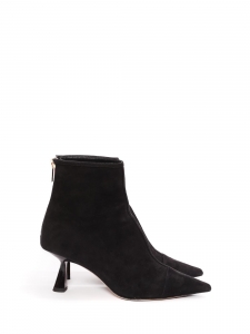 Black suede pointed toe ankle boots with comma heel Retail price €900 Size 35