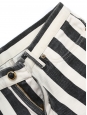 Jean cropped en coton rayé noir et blanc Prix boutique 800€ Taille 40