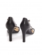 Sandales bijoux en cuir noir fines brides chevilles ornées de laiton doré et pierres multicolores Prix boutique 1300€ Taille 40