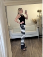 Pantalon droit par Phoebe Philo en twill de coton à rayures blanc et noir Prix boutique 1250€ Taille 34