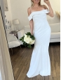Robe de mariée longue Olivia en satin blanc épaules dénudées Prix boutique 1160€ Taille XS