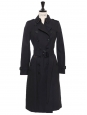 Trench coat long The CHELSEA en gabardine de coton bleu marine ceinturé Prix boutique 1990€ Taille XXS