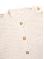 Gilet cardigan col rond en laine épaisse d'alpaga blanc crème et boutons dorés Prix boutique 1600€ Taille S