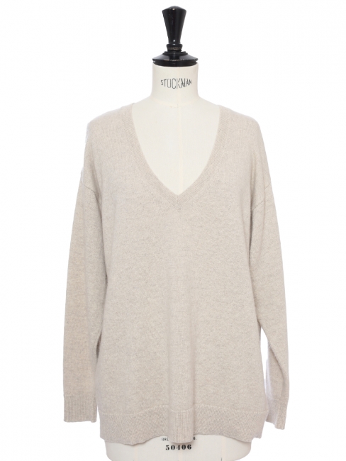 V-neck heather beige cashmere wool sweater Retail price €290 Size M
