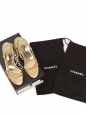 Sandales à talon en cuir et chaînes dorées Prix boutique 1500€ Taille 35,5