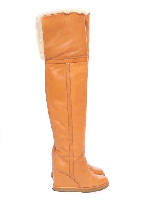 Wedge camel leather and white shearling boots Retail 1600€ Size 37