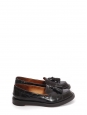 Flat round-toe loafers with tassel in black patent leather Retail price €600 Size 39