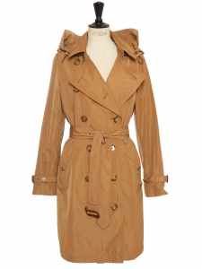 BURBERRY LONDON Mid-length hooded Kensington trench coat in camel brown taffeta Retail price €1250 Size 40