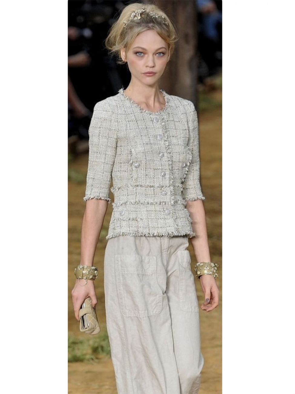 【美品】CHANEL シルク ワッフルロングコート 42 フランス製 最高級 CHANEL】【フランス製】【アウター】シャネル『ノーカラー