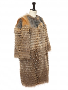Manteau en fourrure de renard, marmotte marron, beige et roux Prix boutique 2800€ Taille XS à S