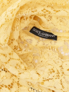 Pastel yellow calais lace sleeveless top Retail price €1450 Size XS