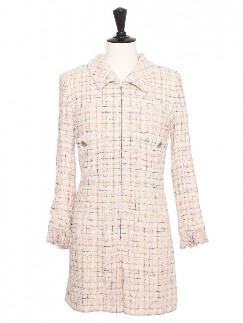 Combi-short en tweed à carreaux rose beige et gris Prix boutique 4500€ Taille XS