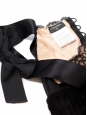 Robe en velours de soie côtelé noir, dentelle fine et bretelles satin noeud Prix boutique 6500€ Taille XS