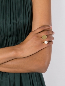 DARCEY disc ring in gold-tone brass with Swarovski pearl Retail price &euro;288 Size 52