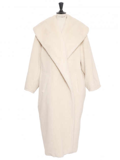 Manteau long oversized en alpaga blanc Prix boutique 2200&euro; Taille L