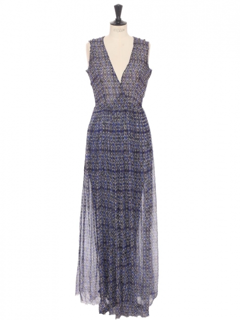 Blue silk chiffon sleeveless maxi dress with cinched waist Retail price &euro;1000 Size 36