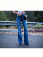 Pantalon jean évasé bleu moyen avec ceinture tressée Px boutique 550€ Taille 38