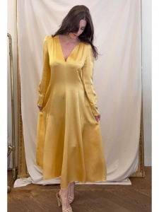 Honey yellow satin long sleeves midi maxi dress Retail price &euro;720 Size XS