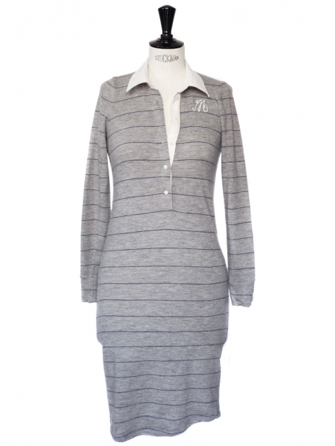 Robe chemise col blanc en laine grise à fines rayures bleues Prix boutique 250€ Taille 36