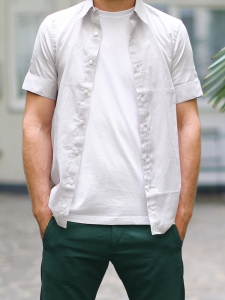 Chemise manches courtes en voile de coton gris clair Px boutique 350€ Taille M