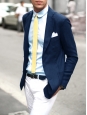 Cravate tricotée en maille de laine jaune à bout carré NEUVE