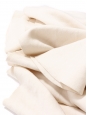 Robe longue décolleté V manches longues en jersey moulant blanc crème Prix boutique 2200€ Taille 36
