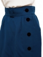 Jupe taille haute en coton bleu canard et bouton velours noir Taille 34