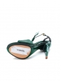 Sandales à noeud en cuir vert Prix boutique 500€ Taille 39