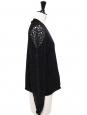 Pull col V en laine fine noir et manches dentelle crochet Prix boutique 850€ Taille S