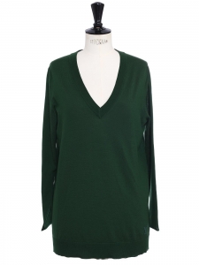 Louise Paris - LOUIS VUITTON English green wool V neck sweater Retail ...