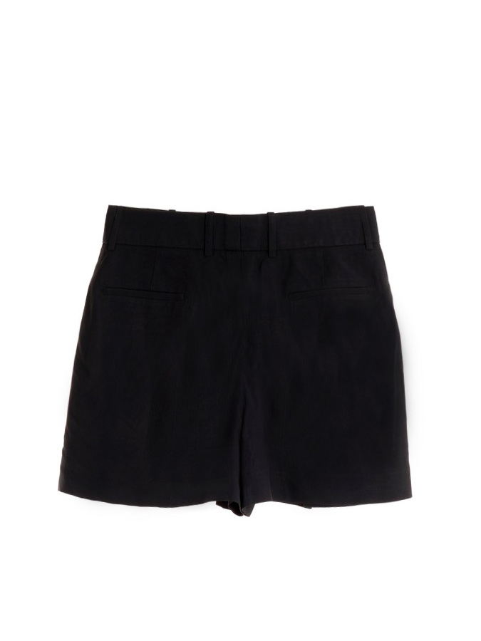 Boutique CHLOE Black pleated crepe high waisted shorts Retail