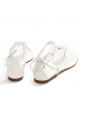 Sandales plates en cuir blanc à ornements NEUVES Px boutique 700€ Taille 38