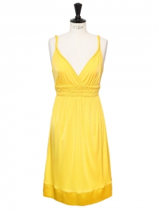 Sunny yellow jersey décolleté dress Retail price €320 Size 36