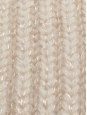 Echarpe très longue en maille côtelée de laine de cachemire beige Prix boutique $780
