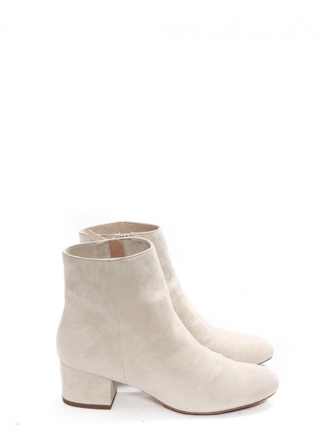 White beige suede leather ankle boots with almond toe and low heel Retail price €590 Size 37