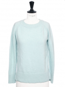 Light blue cashmere wool round neck sweater Retail price €890 Size S
