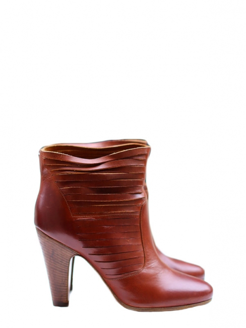 Cognac brown cut-out leather ankle boots Retail price €700 Size 39