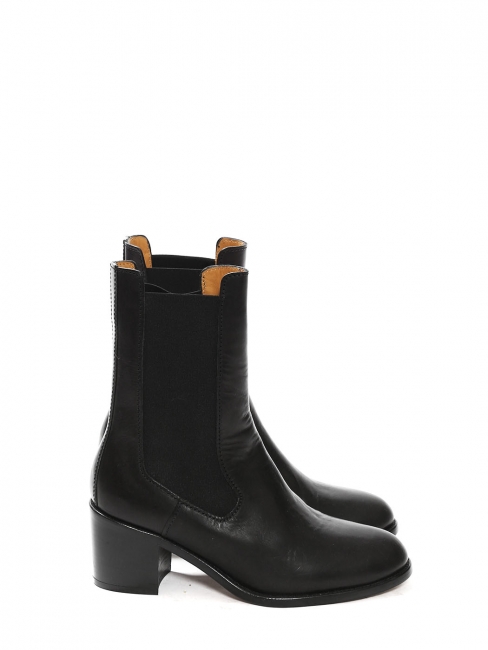 NICOLE black leather low heel chelsea boots Retail price 455€ Size 39