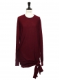 Robe mi-longue drapée en laine rouge bordeaux col rond noeud côté Prix boutique 1100€ Taille S